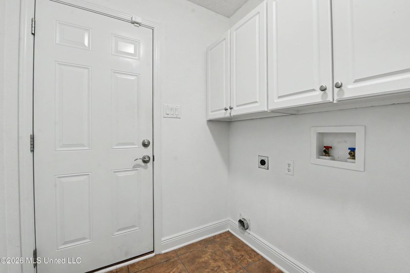 Adorable home located in Palm Ridge Estates in NORTH BILOXI - photo 23