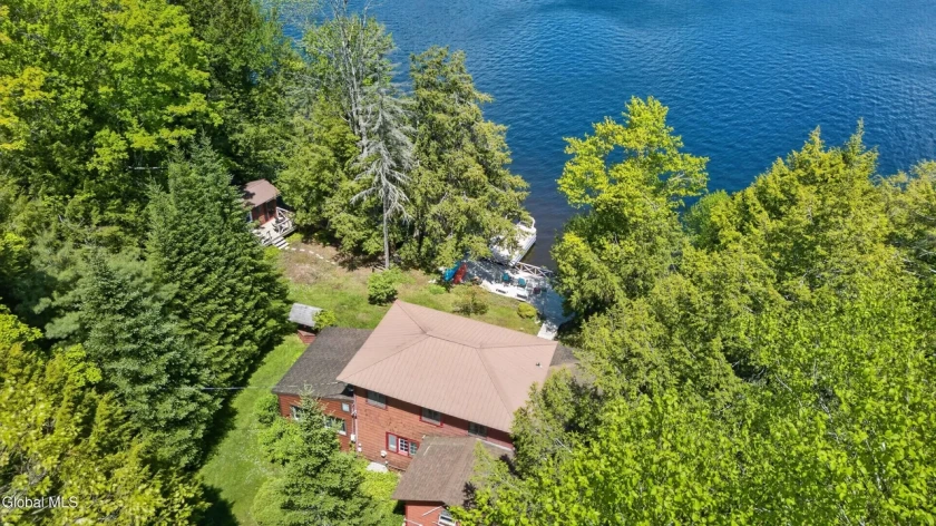 CANADA LAKE OPPORTUNITY; Experience ''Punky Cove'' - photo 2