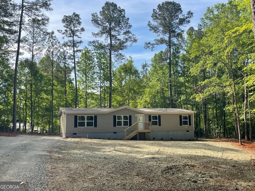 WW Development Presents a Brand New 4 Bedroom 2 Full Bath Home - photo 2