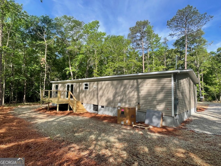 WW Development Presents a Brand New 4 Bedroom 2 Full Bath Home - photo 4