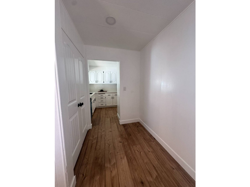 THE LAKES AT HEMET WEST 55 PLUS GOLF RESORT COMMUNITY Spacious - photo 11