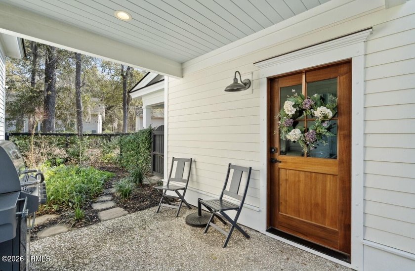 Welcome to 60 Mount Grace, a beautifully crafted cottage in the - photo 42