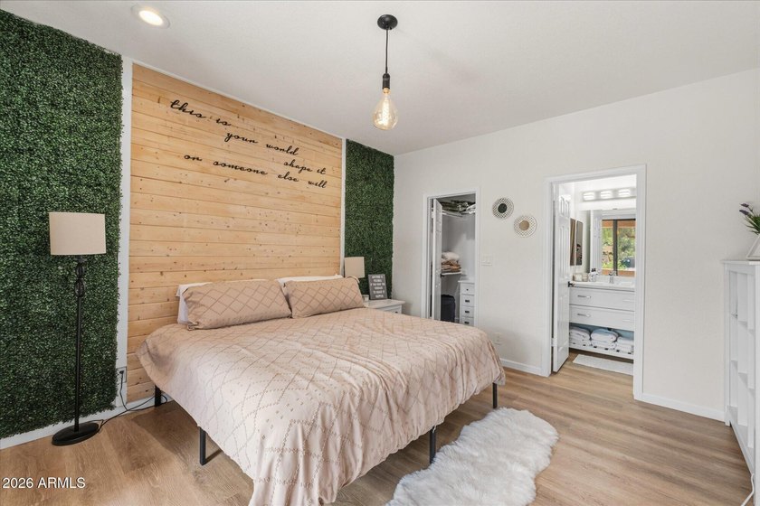 Thoughtfully renovated 2-bed, 2-bath condo in the guard-gated - photo 9