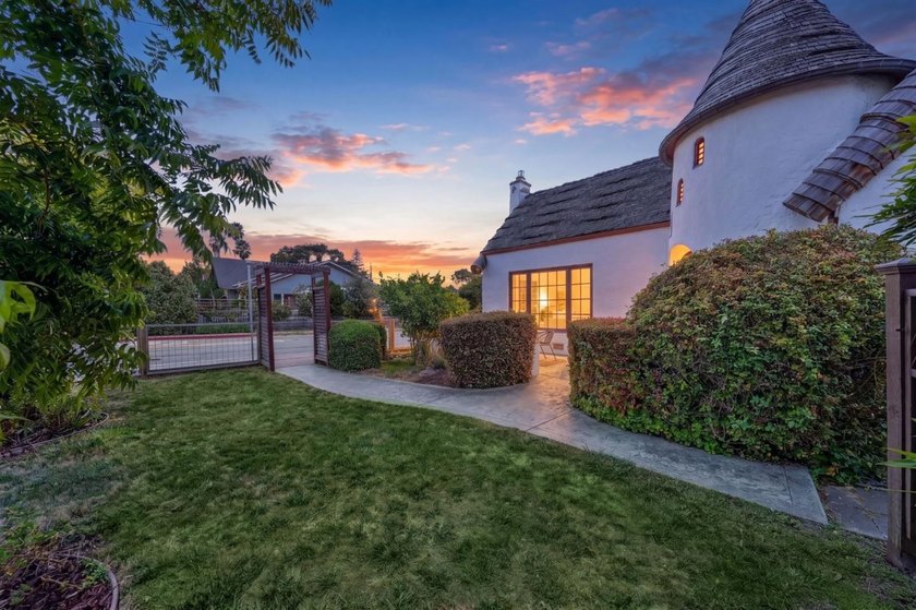 Nestled on one of Santa Cruzs most sought-after Westside streets - photo 4