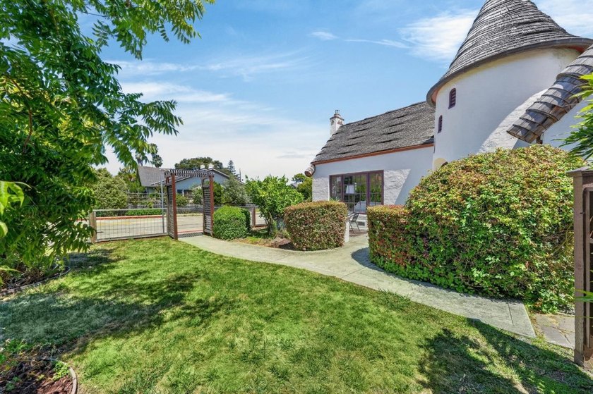 Nestled on one of Santa Cruzs most sought-after Westside streets - photo 5