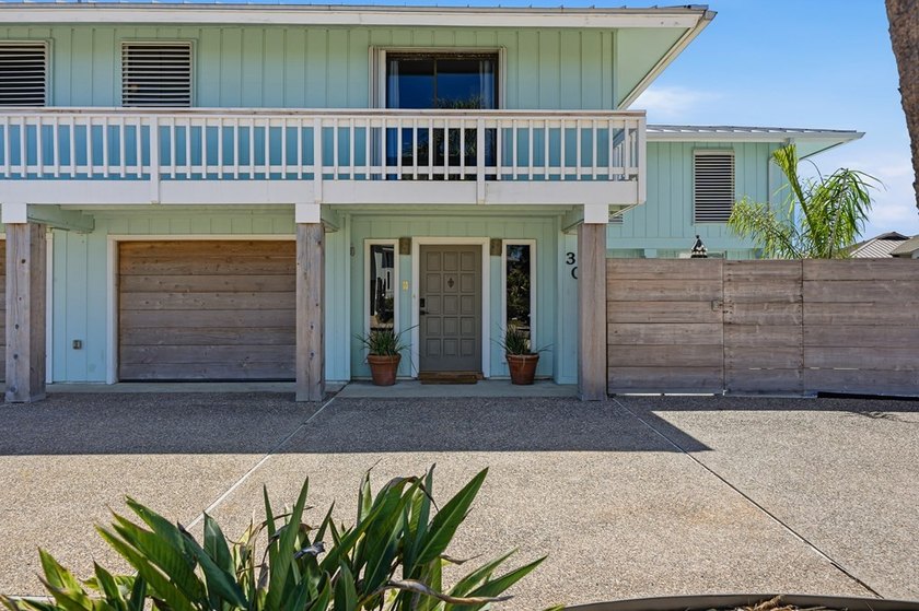 Welcome to this beautiful Key Allegro canal front home. Located - photo 4