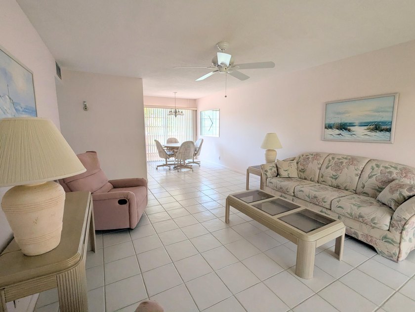 Prime 2-bedroom, 2-full-bath condo in Century Village, a - photo 5