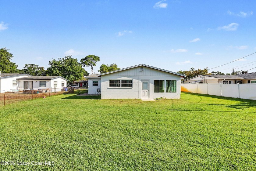 Welcome to this charming home located in the established - photo 15