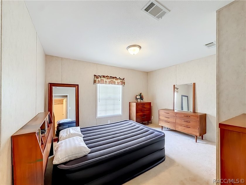 Welcome home to your own private retreat in Homosassa! Nestled - photo 19