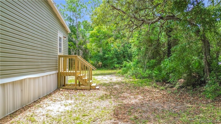 Welcome home to your own private retreat in Homosassa! Nestled - photo 36