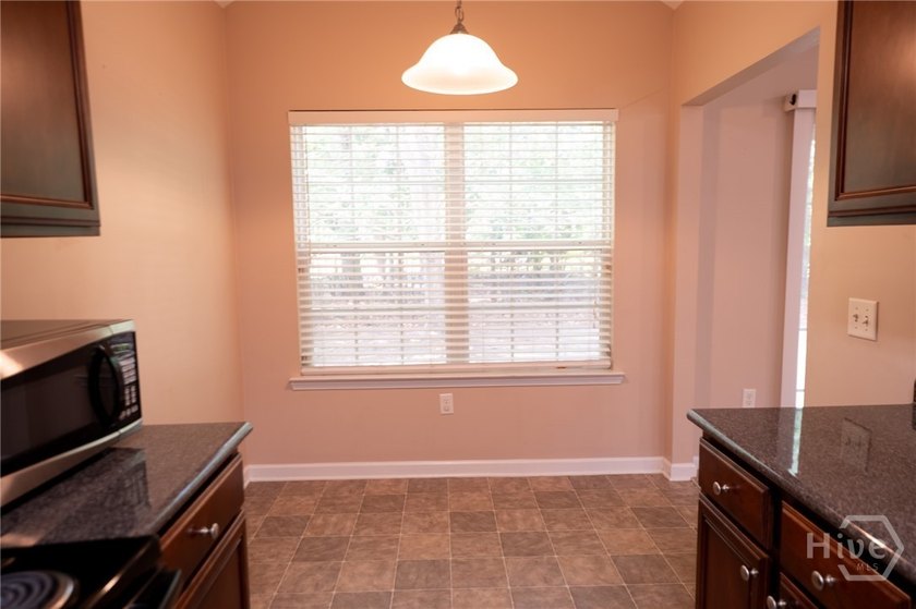 Beautifully maintained 3-bedroom, 2-bath home ideally located - photo 8