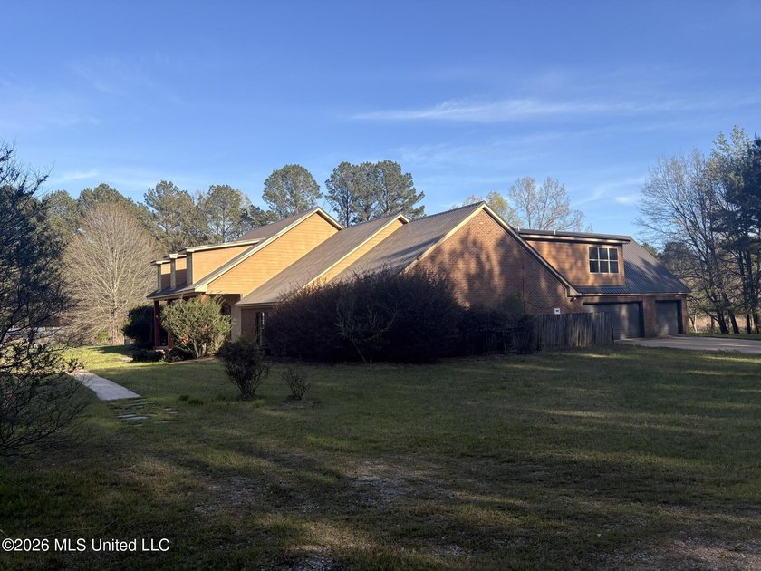 Don't miss your chance to own this piece of Heaven.... Welcome - photo 4