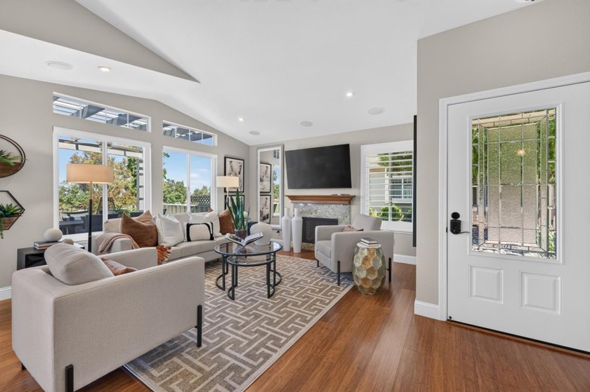 Sought after end unit location on the 13th Fairway in Village - photo 4