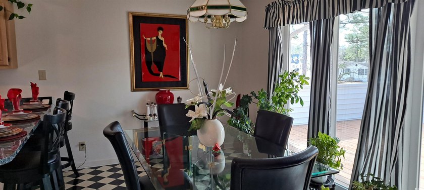 This lovely spacious home has four bedrooms and three and a half - photo 17