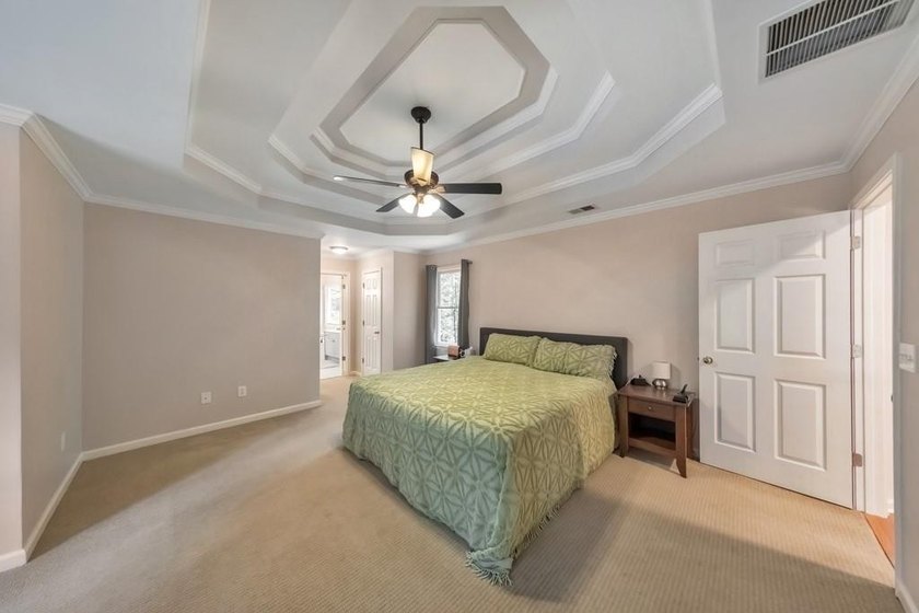Welcome home to this beautifully maintained 5 bedroom, 3.5 - photo 22