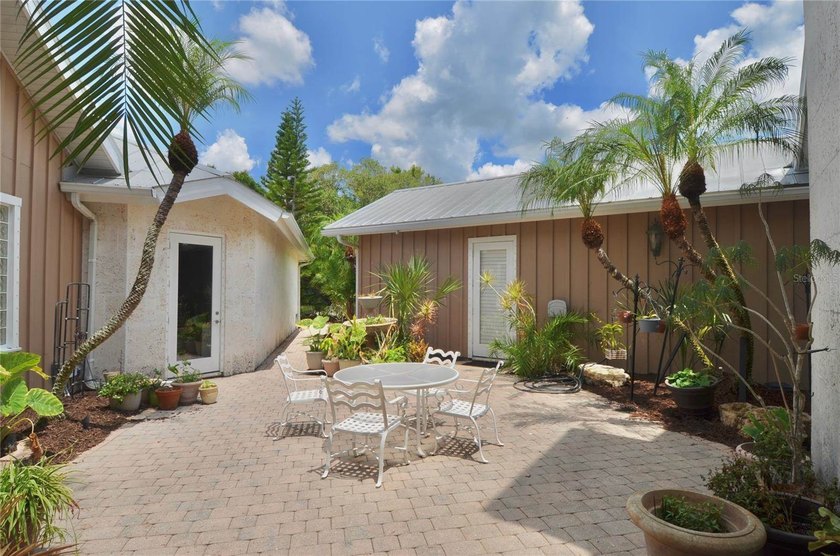 Virtually Staged. One of Sarasota County's Most Unique - photo 28