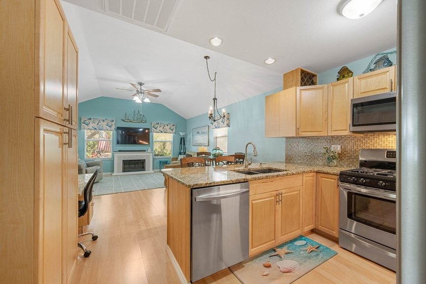 NEW PRICE!!! Welcome to easy coastal living at the Lagoons RV - photo 30
