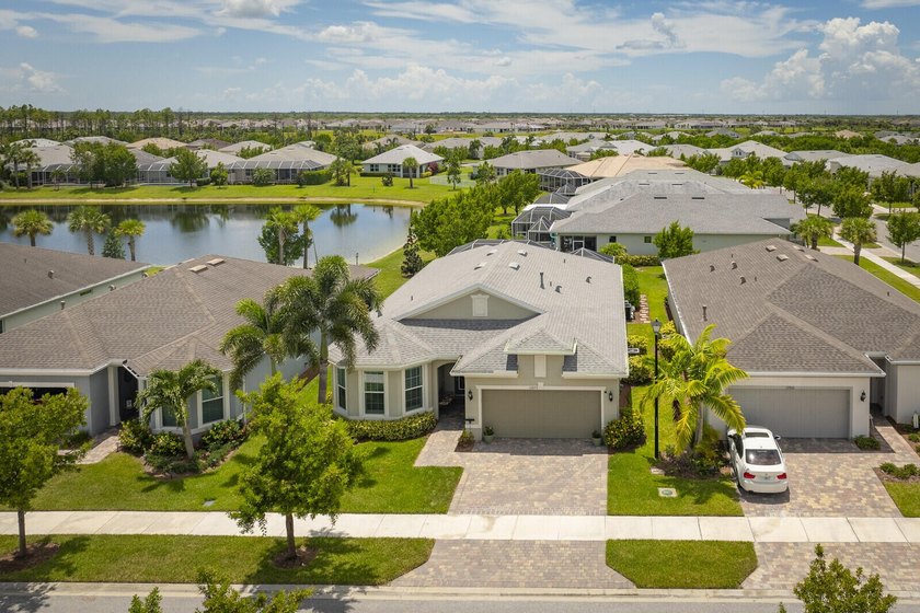 The best part of buying this home is what you won't have to do - photo 32