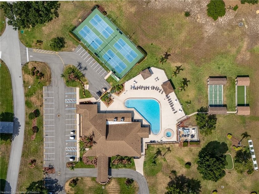Welcome to easy Florida living in the desirable Tomoka Heights - photo 19