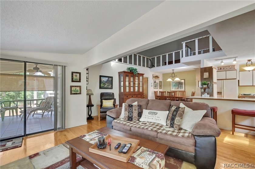 This home has never flooded!! Breathtaking Multi-Level Retreat - photo 4