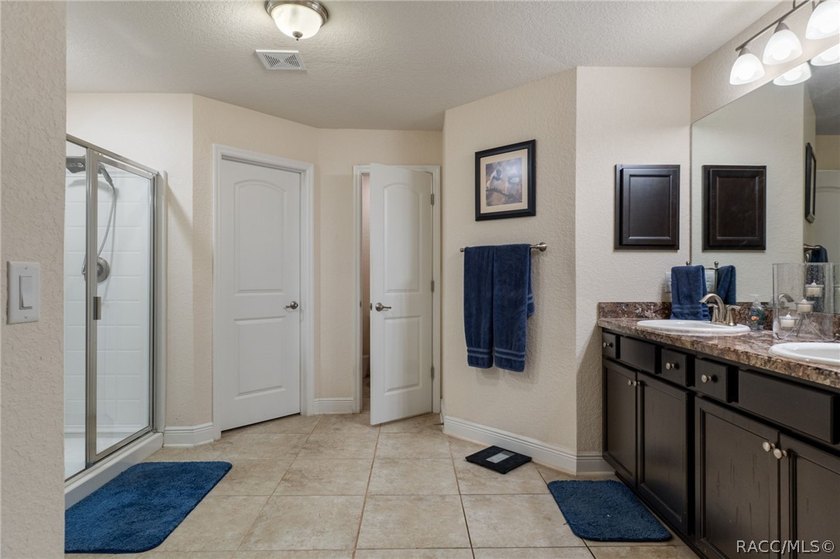 This 2019 home with 4 bedrooms, 2 baths, on a large corner lot - photo 28