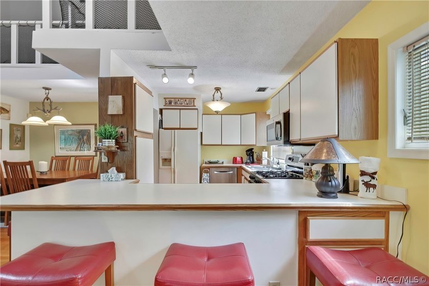 This home has never flooded!! Breathtaking Multi-Level Retreat - photo 9
