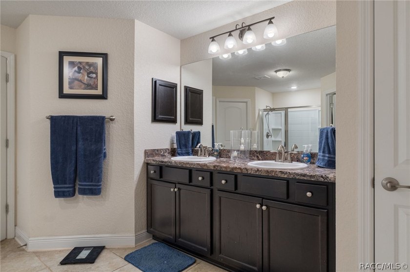 This 2019 home with 4 bedrooms, 2 baths, on a large corner lot - photo 29