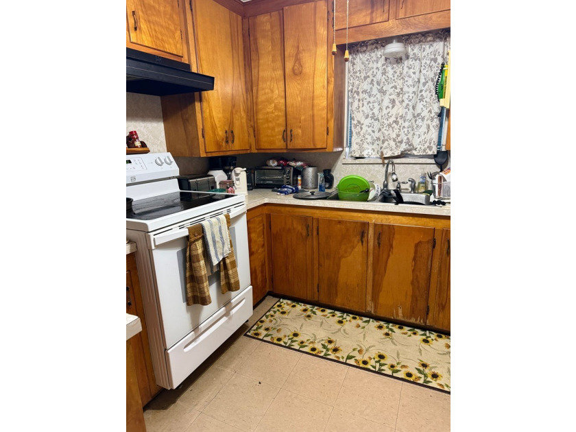Opportunity awaits in Rockport's West Terrace neighborhood! - photo 4