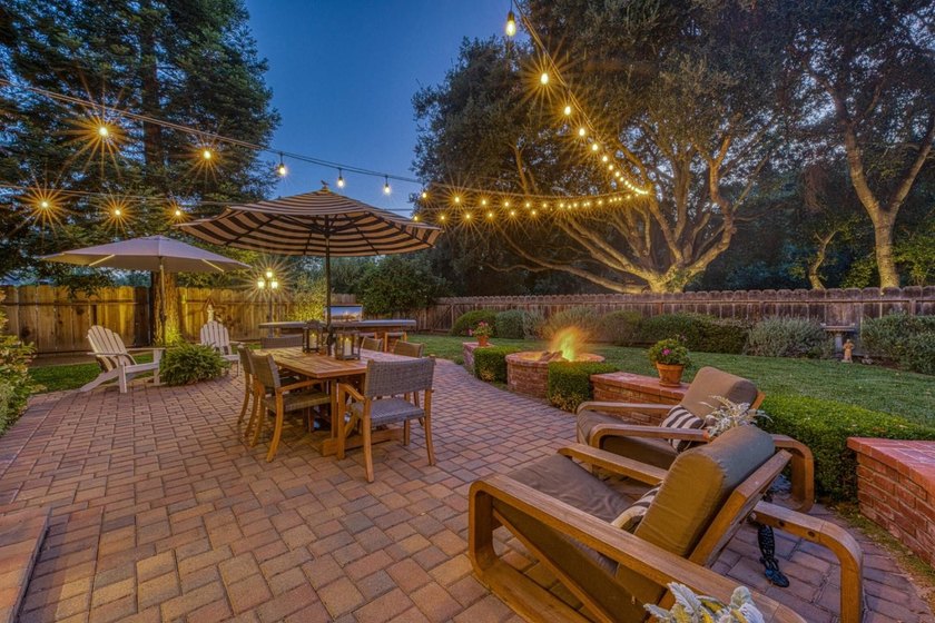 Nestled in the desirable Toro Park Estates, this beautifully - photo 4