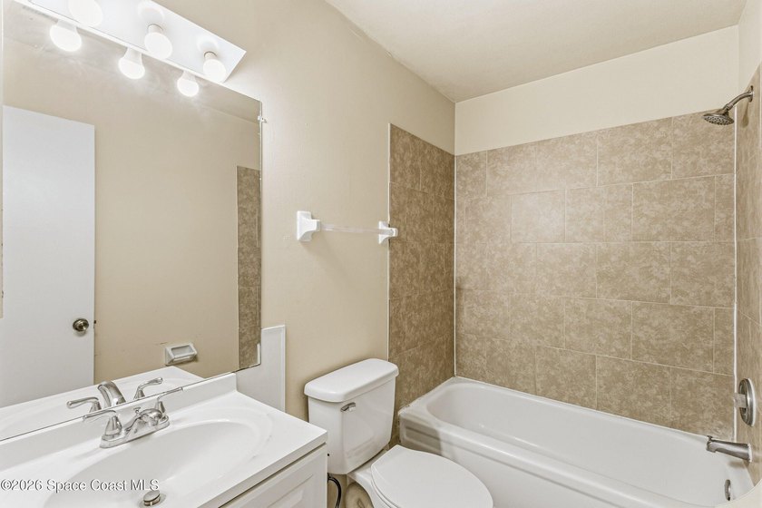 Opportunity awaits in this spacious 3-bed, 2-bath end-unit - photo 17