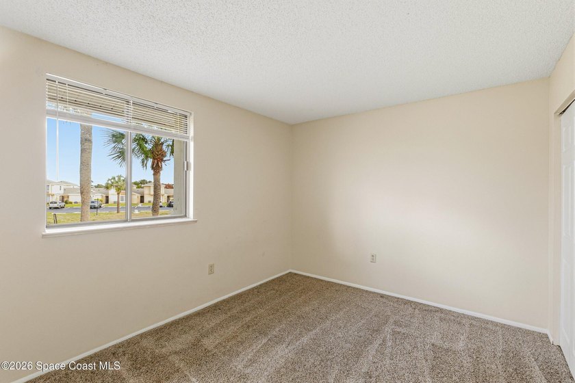 Opportunity awaits in this spacious 3-bed, 2-bath end-unit - photo 18