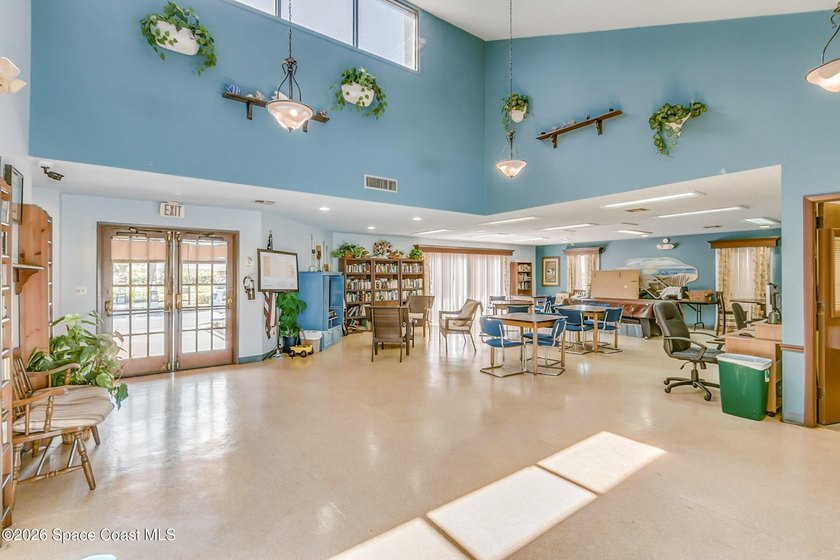 Opportunity awaits in this spacious 3-bed, 2-bath end-unit - photo 29