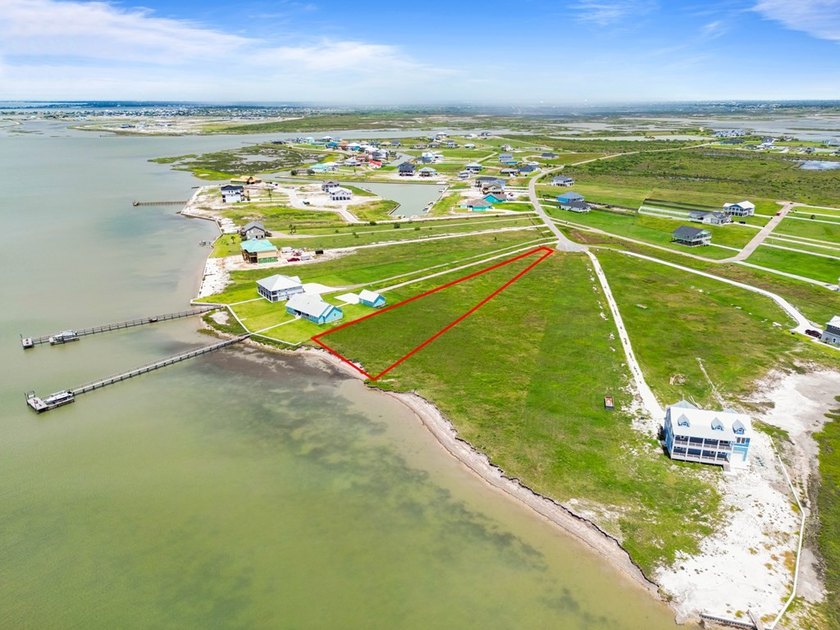 Fabulous 1.643 acre waterfront homesite overlooking Port Bay in - photo 7