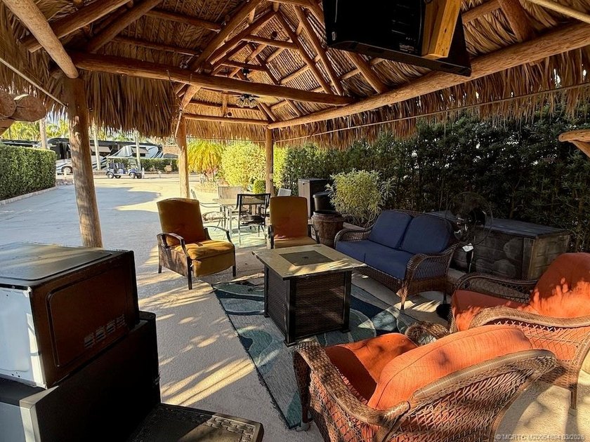 Ideally located between the clubhouse and the south satellite - photo 4