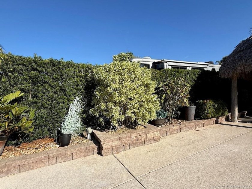 Ideally located between the clubhouse and the south satellite - photo 10