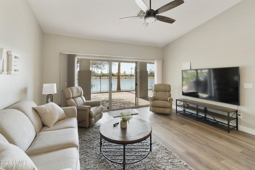 Move right into this beautifully maintained, fully furnished - photo 3
