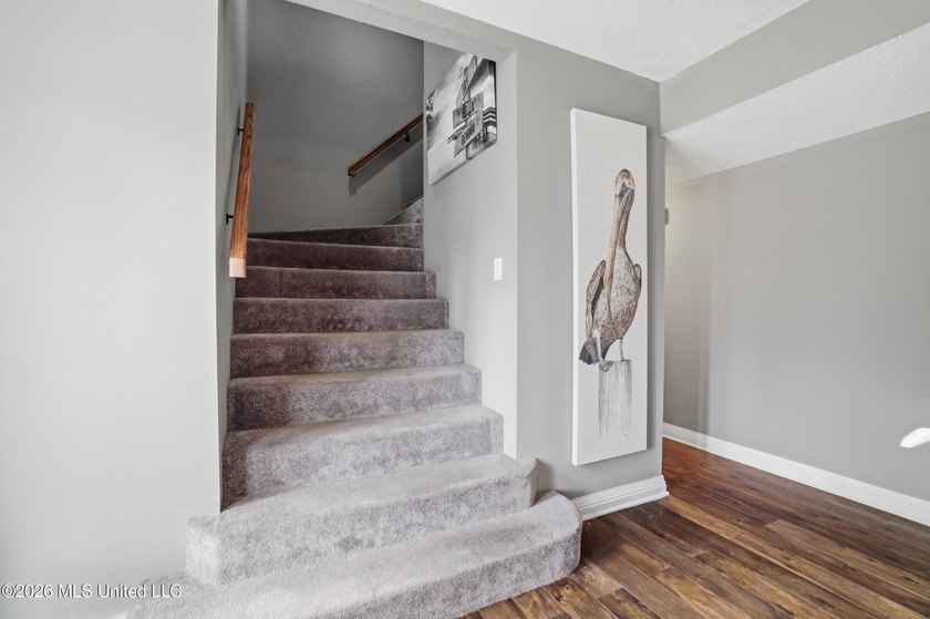 Welcome to 2553 Mercedes Drive, where timeless elegance meets - photo 7