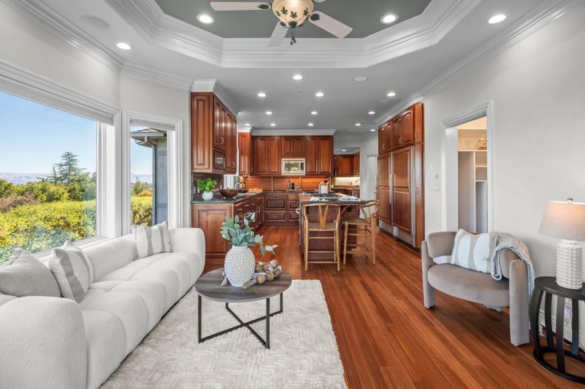 Knoll top estate boasts panoramic views! Wheelchair - photo 32