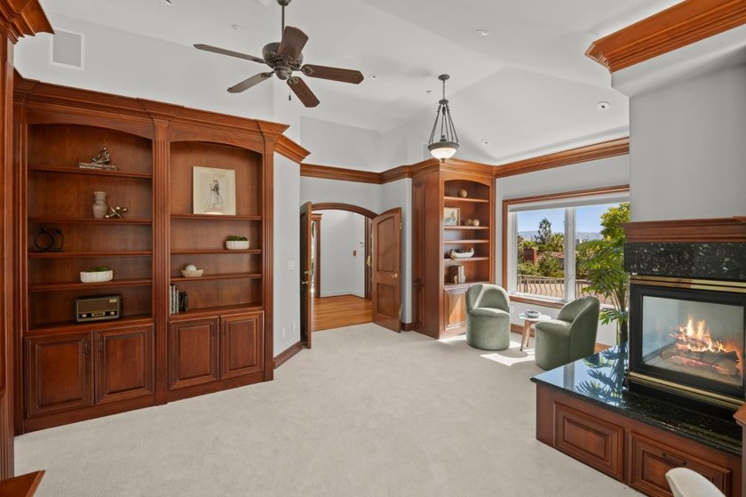 Knoll top estate boasts panoramic views! Wheelchair - photo 39