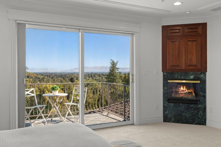 Knoll top estate boasts panoramic views! Wheelchair - photo 43