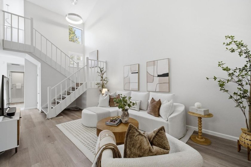Welcome to 405 Clearview Drive! This thoughtfully updated - photo 6