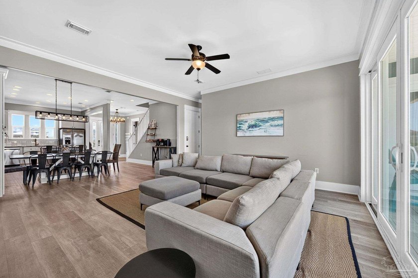 Canal-front, fully furnished 5BR/4.5BA beach home sleeps 17 and - photo 18