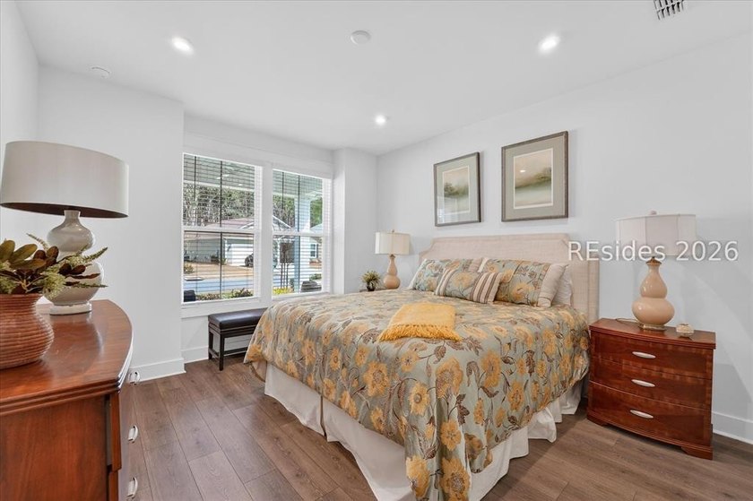 Better than new and ready now! This hard-to-find Ibiza Loft in - photo 23