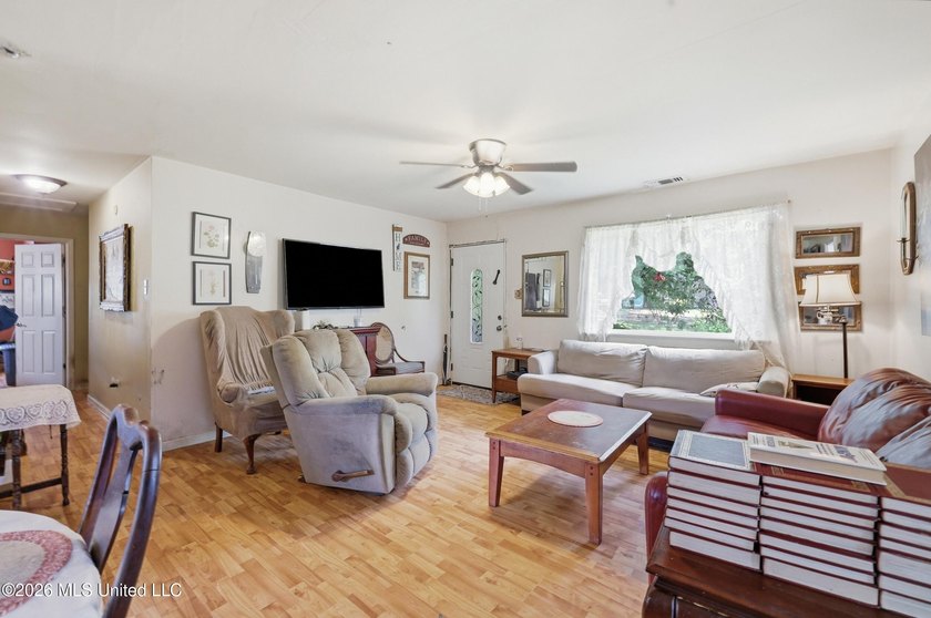 Investment opportunity in one of Ocean Springs' most desirable - photo 4
