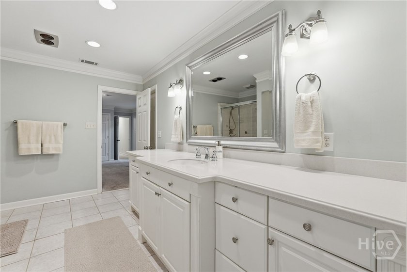 Don't miss the opportunity to own this well-maintained home - photo 34