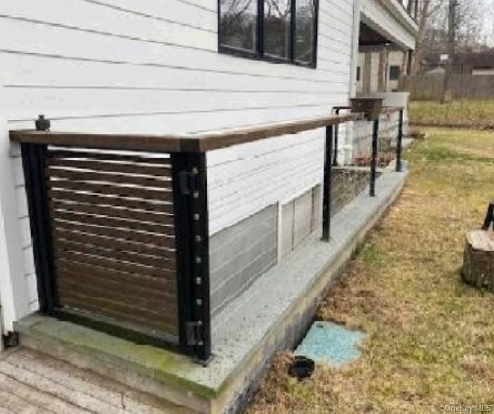 Property sold occupied. No lease, no access. Buyer assumes all - photo 6