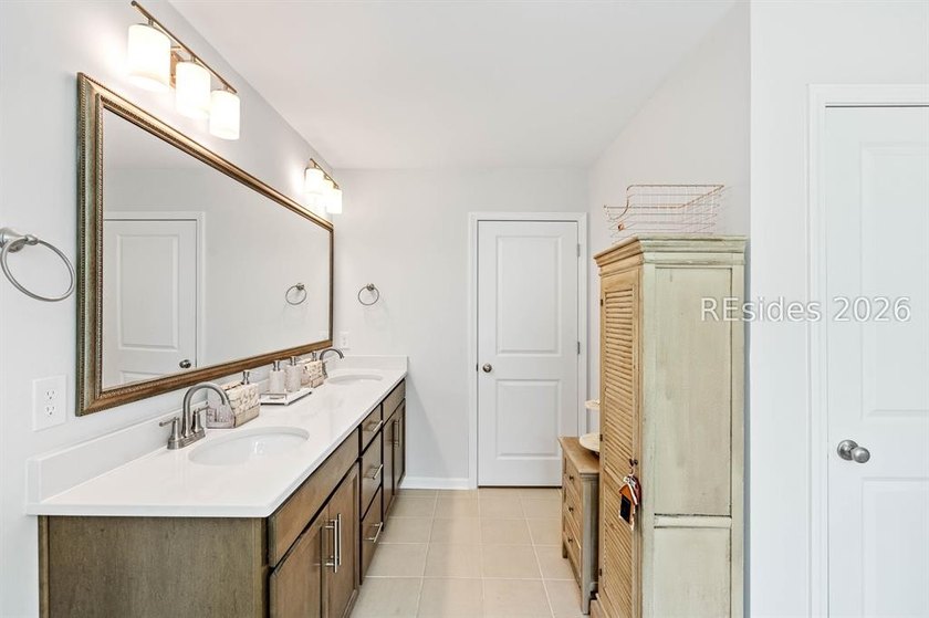 Move-in ready and located in an established section of Gleason - photo 35