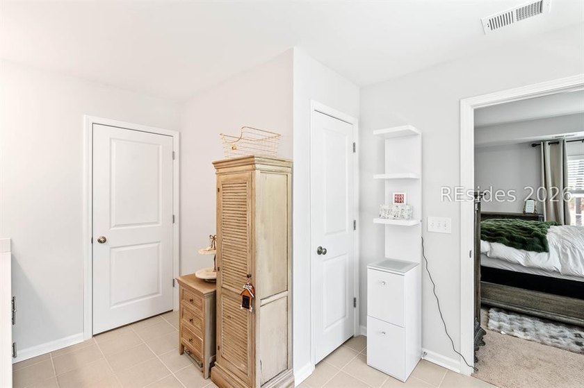 Move-in ready and located in an established section of Gleason - photo 36