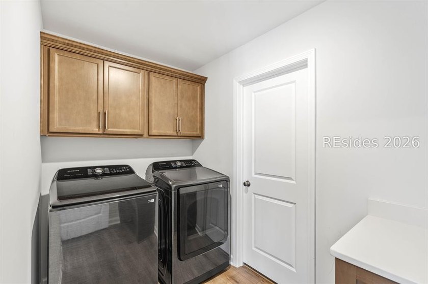 Move-in ready and located in an established section of Gleason - photo 44