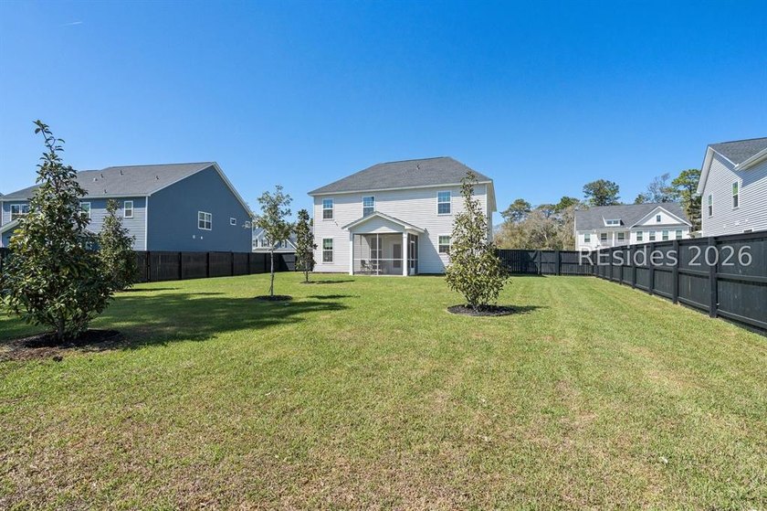 Move-in ready and located in an established section of Gleason - photo 47